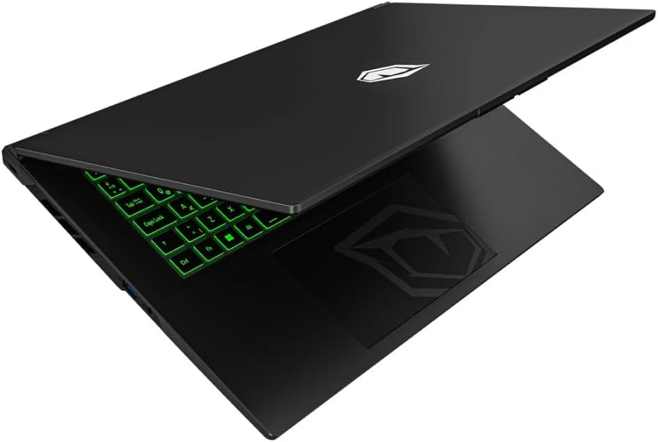 2.EL MONSTER Abra A7 V16.2.2 Intel Core i7 13700HX 32 GB RAM 1 TB SSD 8 GB RTX 5050 FreeDOS 17,3" FHD 144 Hz