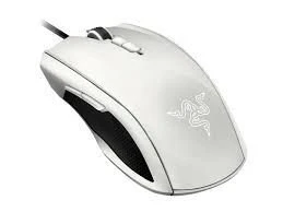 RAZER TAIPAN BEYAZ
