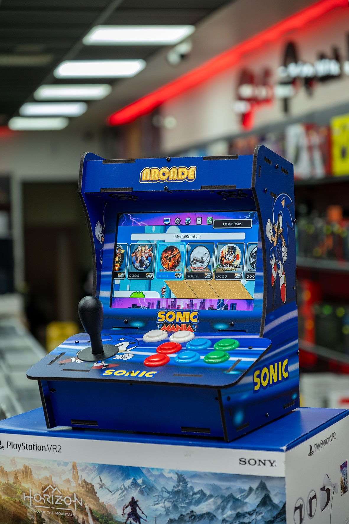 ARCADE RETRO 10.1 İNÇ IPS PRO EKRANLI OYUN KONSOLU 10.000 ADET OYUN PANDORA BOX