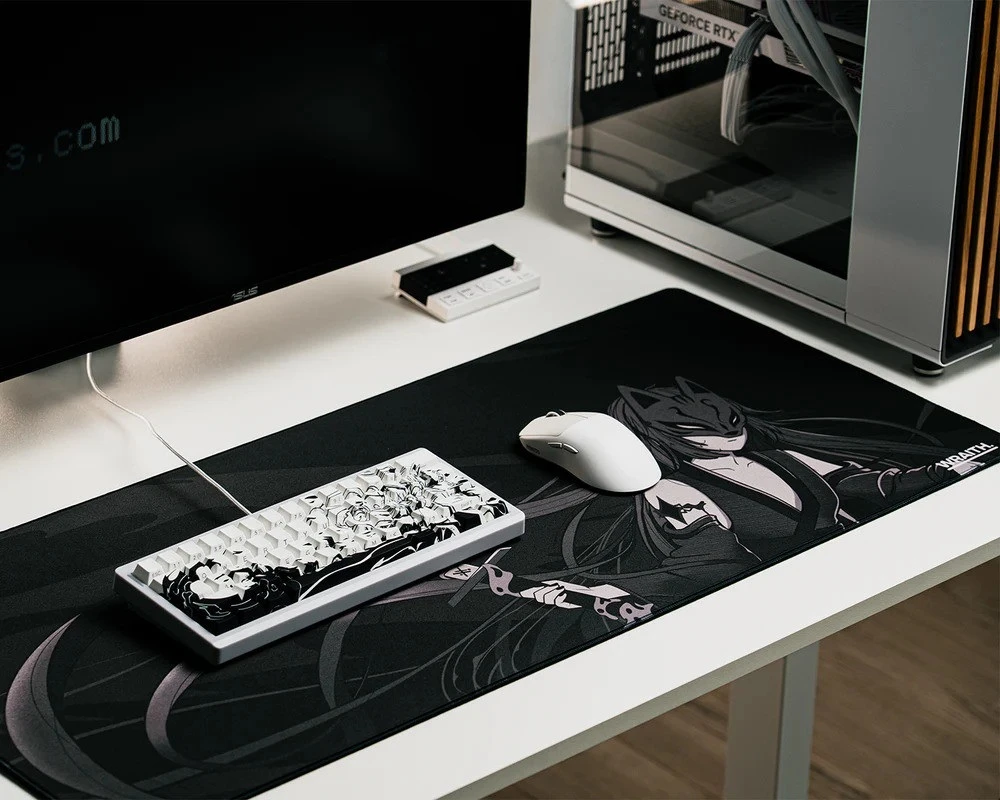 Wraith Kitsune Edition Desk Mat Siyah