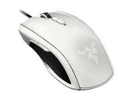 RAZER TAIPAN BEYAZ
